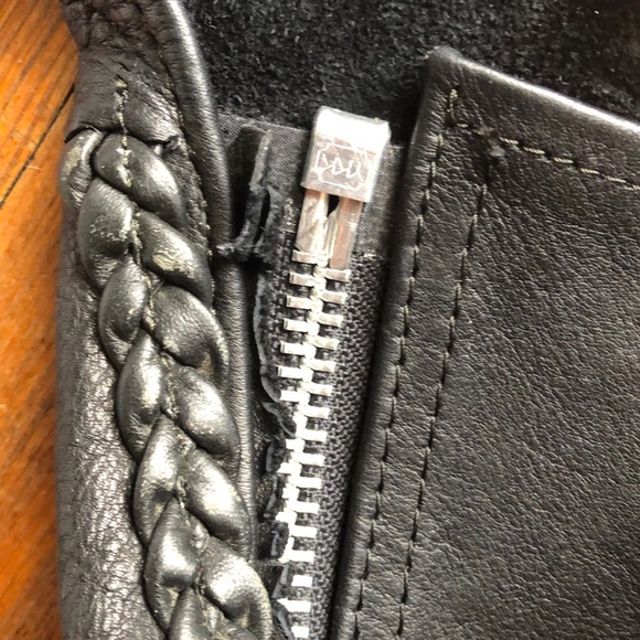 Hot leathers black braided fringe biker chaps - Picture 2 of 7